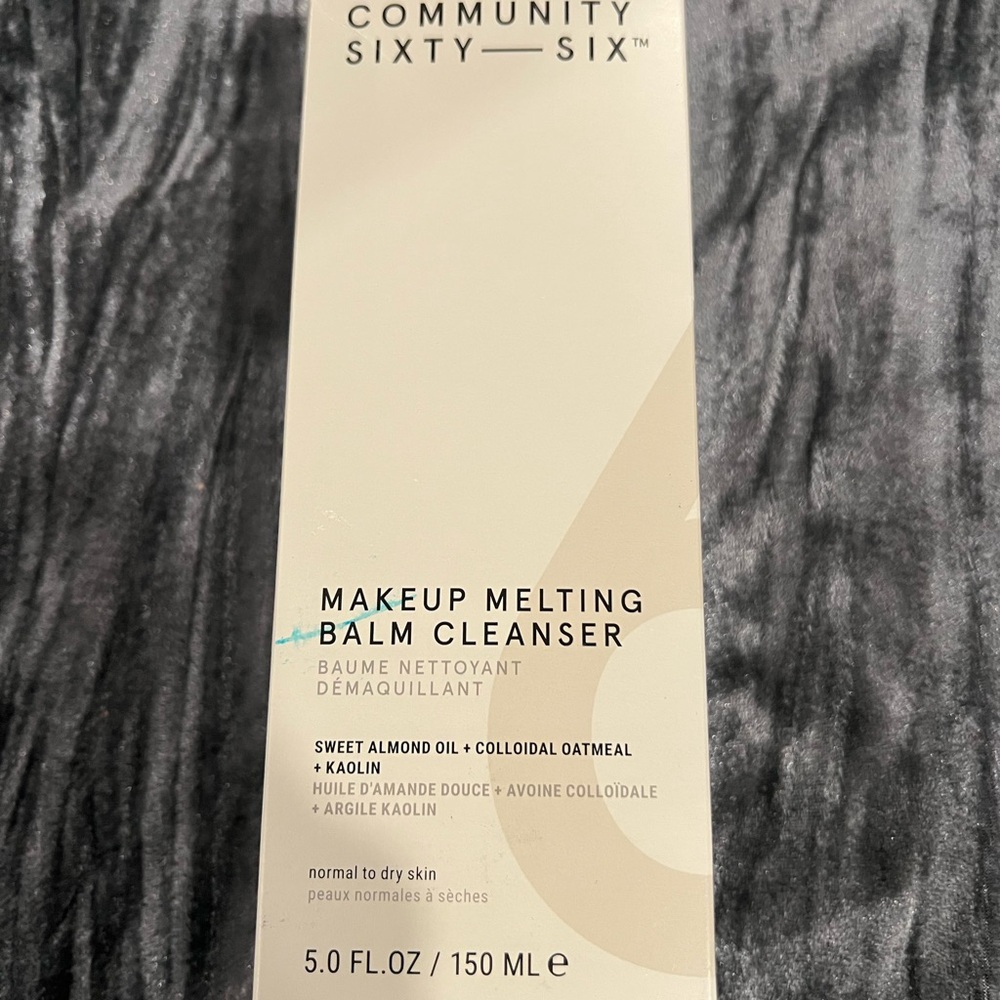 Community Sixty-Six Makeup Melting Balm Cleanser